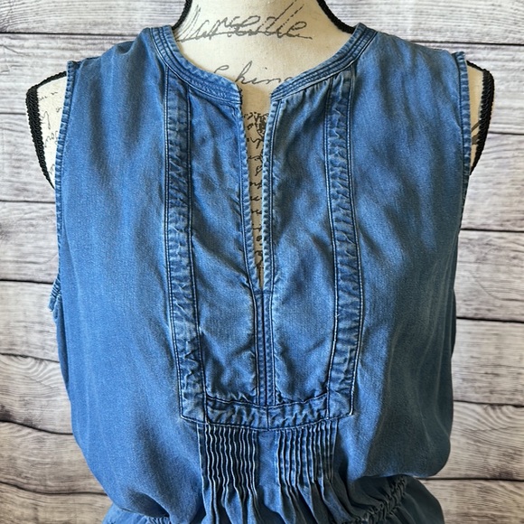 GAP • Tensel V-neck Dress w/ Pockets Size L - Picture 4 of 11